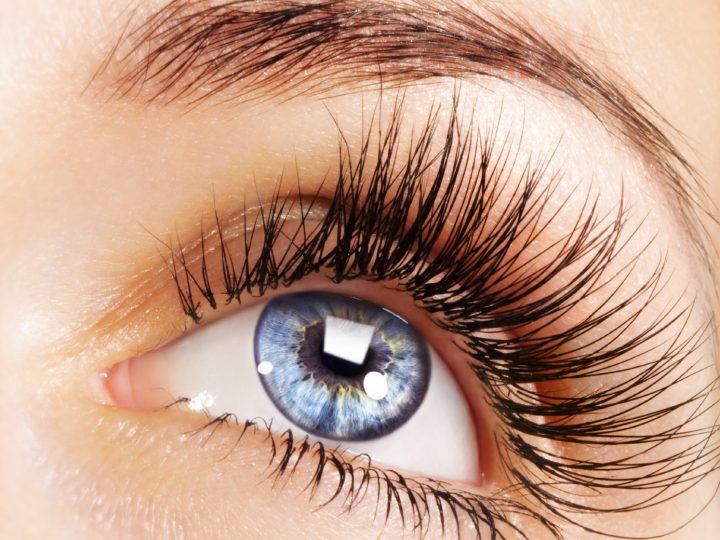 Why Natural Growth Serum is Good for Your Eyelashes